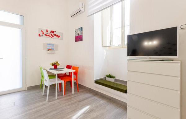 Iris Apartment, Comfort E Stile Nel Cuore Di Бишелие Екстериор снимка