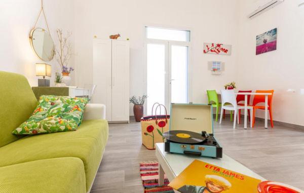 Iris Apartment Бишелие Екстериор снимка