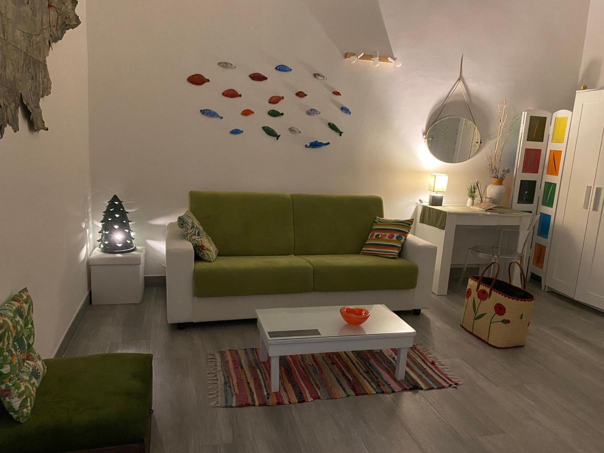 Iris Apartment, Comfort E Stile Nel Cuore Di Бишелие Екстериор снимка